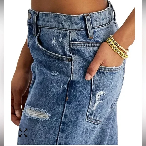 Vanilla Star
Juniors' 90s Distressed Cotton Straight-Leg Jeans 30/11 NWT - Picture 6 of 9